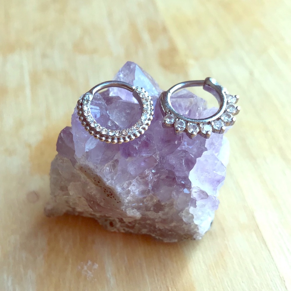 Two cartilage/septum clickers